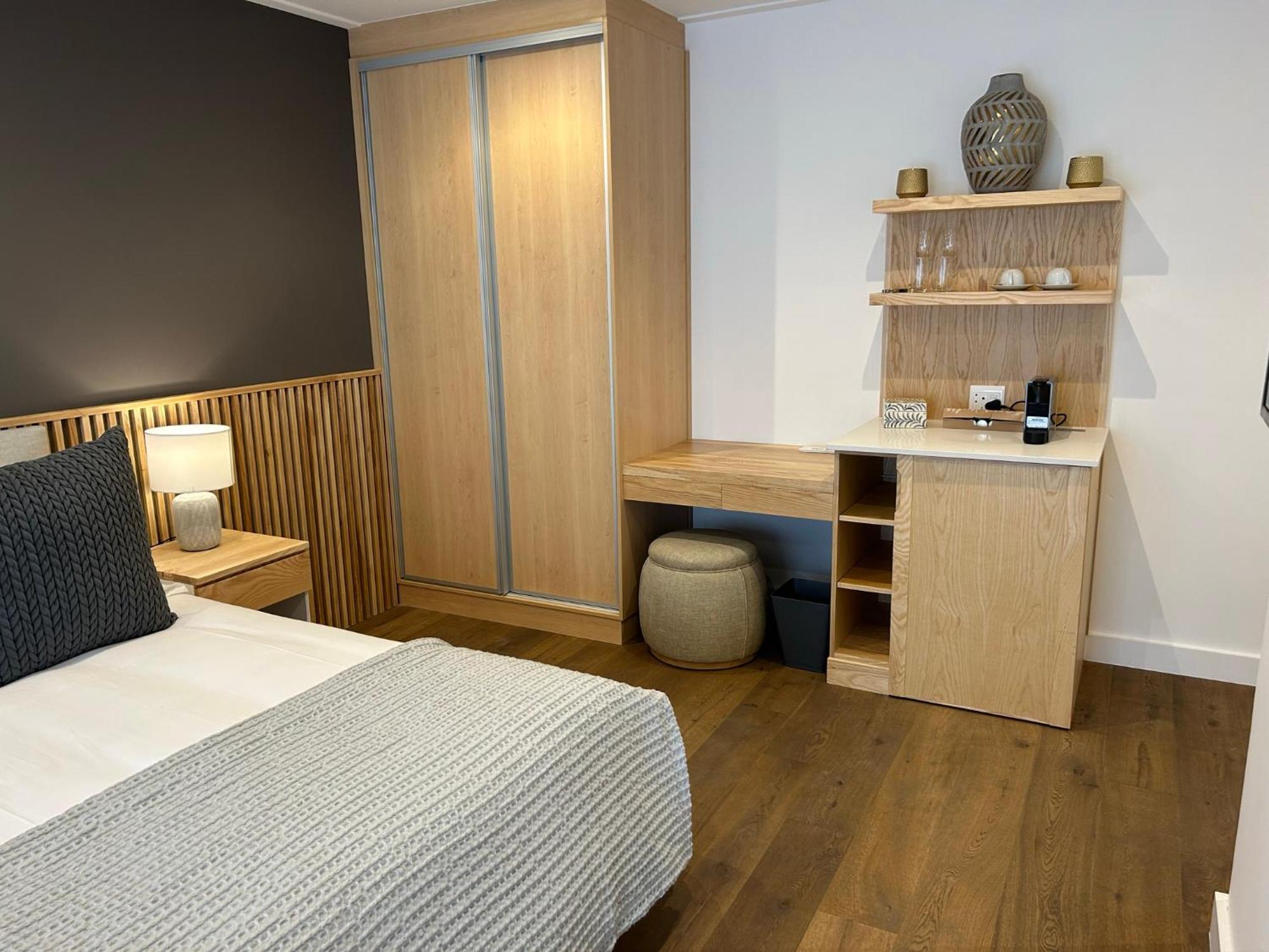 פרנצ'הוק Mirabelle Guesthouse מראה חיצוני תמונה